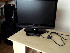 Freecycle Technika 22" Television