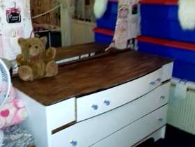 Freecycle Shabby chic chest drawers