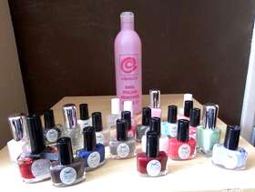 Freecycle Nail varnish, glitter, polish and remover
