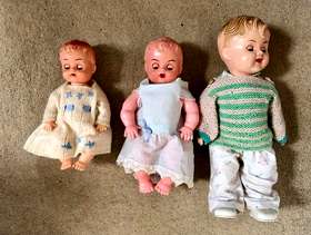 Freecycle 1960s vintage dolls.