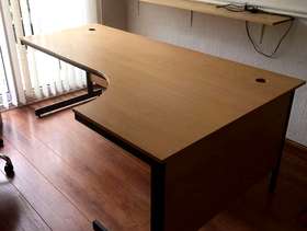 Freecycle Office desk