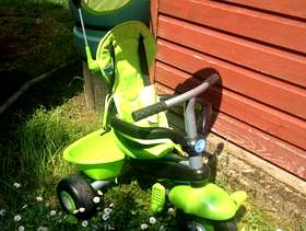 Freecycle Green kids Smartrike - great condition