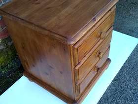 Freecycle Bedside cabinet