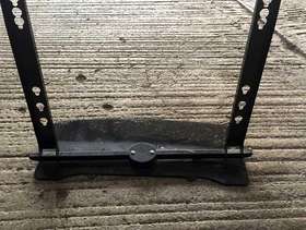 Freecycle Large plasma screen TV with swivel stand