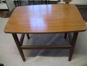 Freecycle Schreiber coffee table