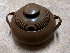 Freecycle Ceramic casserole dish (ovenware)