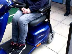 Freecycle Invacare Auriga mobility scooter