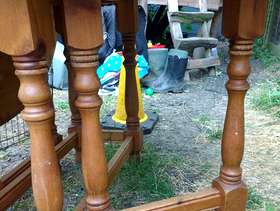 Freecycle Solid pine drop-leaf table
