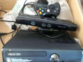 Freecycle XBOX360 + KINETIC Spares or Repair