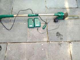 Freecycle Hedge trimmer