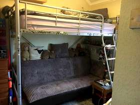 Freecycle Metal High Cabin Bed