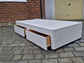 Freecycle Single divan bed with drawers