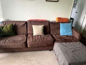 Freecycle Right hand corner sofa