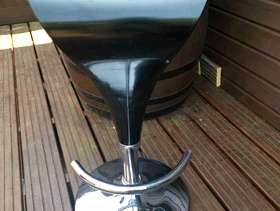 Freecycle Table & bar stools