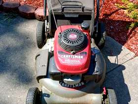 Freecycle Craftsman/Honda 5.5 HP Engine Push Lawnmower