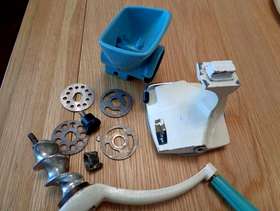 Freecycle Antique mincer complete