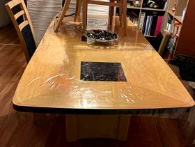 Freecycle Italian dining table with 6 chairs, coffee table