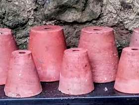 Freecycle 10 vintage terracotta flower pots