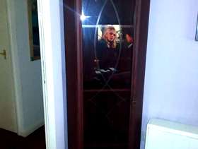 Freecycle For quick sale display brown corroner unit