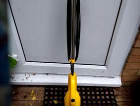 Freecycle Lightweight upright vacuum cleaner