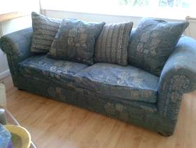 Freecycle 3 seater sofa