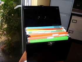 Freecycle Secure file box/tractors/clock radio alarm