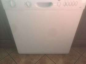 Freecycle Hotpoint Aqurius Dishwasher