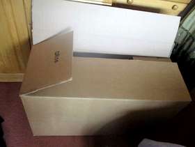 Freecycle Large cardboard box