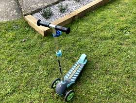 Freecycle Child’s scooter