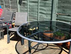 Freecycle Garden table and chairs