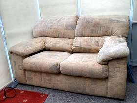 Freecycle Settee