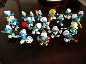 Freecycle SOLD - 19 Assorted Vintage 1980's Smurfs