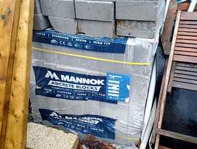 Freecycle Concrete blocks