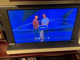 Freecycle Bang & Olufsen Beovision 8 and separate BEO4 Remote control.