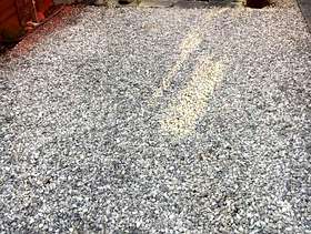 Freecycle 20mm Cotswold gravel, from back garden.
