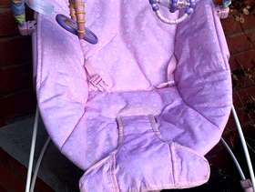Freecycle Baby girl relaxer chair