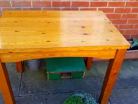 Freecycle Pine table