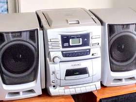 Freecycle HIFI SYSTEM made by HITACHI