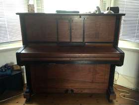 Freecycle Piano