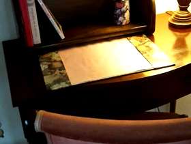 Freecycle Antique Vintage Tabletop Bookstand Mid Century 1950’s