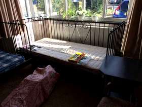 Freecycle 2 x Day Beds