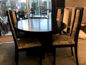 Freecycle Table and chairs