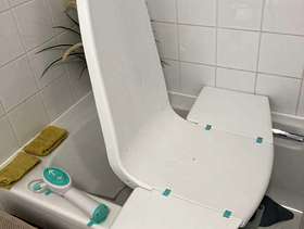Freecycle Bath lift