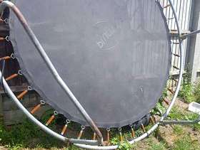 Freecycle 8ft trampoline
