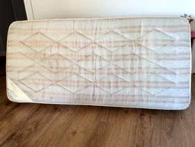 Freecycle Single divan bed