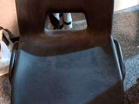 Freecycle 3 metal/plastic chairs