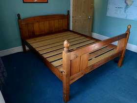 Freecycle Wooden Kingsize Bed