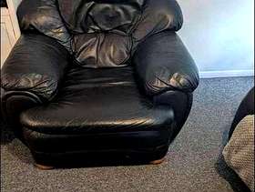 Freecycle Black leather armchair