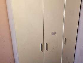 Freecycle Wardrobe