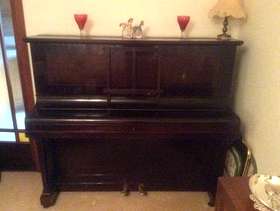 Freecycle Piano